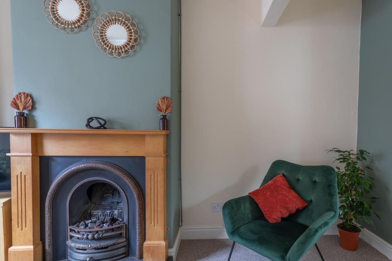 Milton Stays - Cosy 2 Bed House, 15 Min Walk To York City Center, For Up To 6 - With Period Features, Fireplace, Superfast Wi-Fi, Private Garden, Free On Street Parking Exterior foto