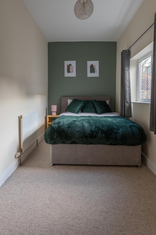 Milton Stays - Cosy 2 Bed House, 15 Min Walk To York City Center, For Up To 6 - With Period Features, Fireplace, Superfast Wi-Fi, Private Garden, Free On Street Parking Exterior foto